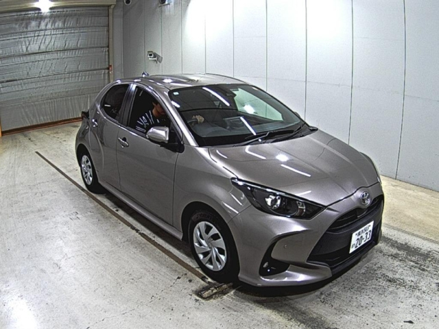TOYOTA YARIS 2021