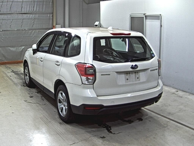SUBARU FORESTER 2016