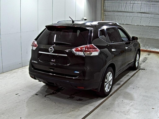 NISSAN X-TRAIL 2014