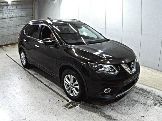 NISSAN X-TRAIL 2014