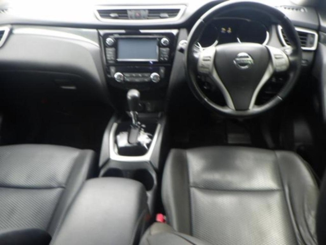 NISSAN X-TRAIL 2014