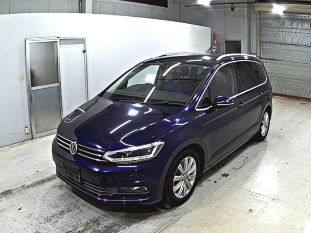 VOLKSWAGEN GOLF TOURAN 2018