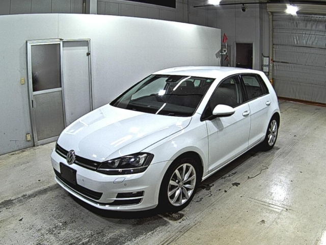 VOLKSWAGEN GOLF 2013