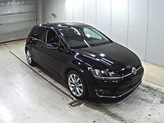 VOLKSWAGEN GOLF 2015