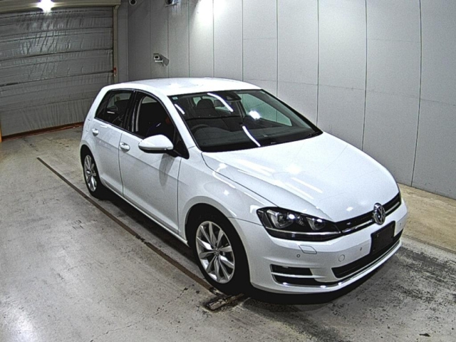 VOLKSWAGEN GOLF 2013
