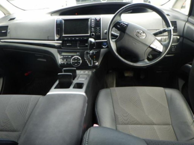 TOYOTA ESTIMA HYBRID 2014