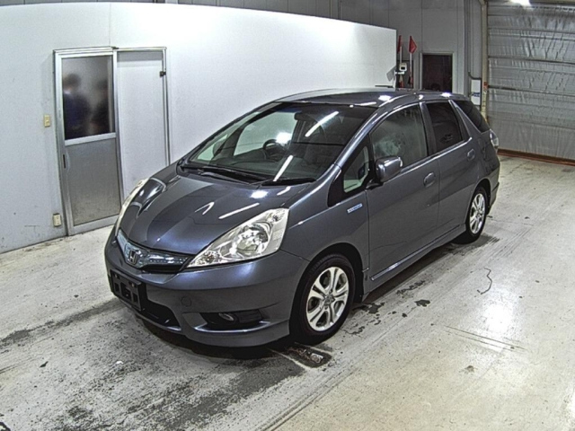 HONDA FIT SHUTTLE 2013
