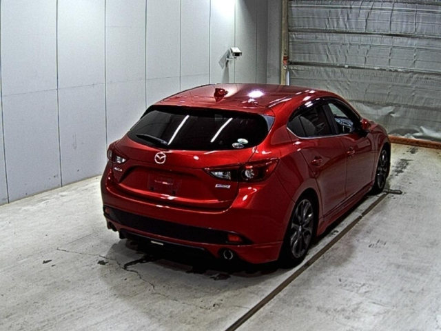 MAZDA AXELA 2015