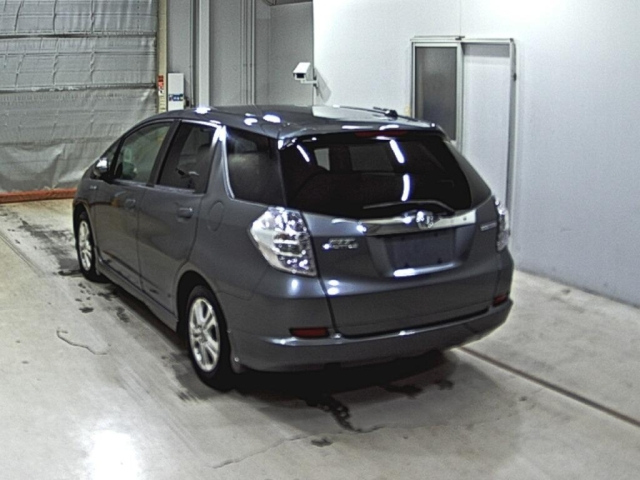HONDA FIT SHUTTLE 2013