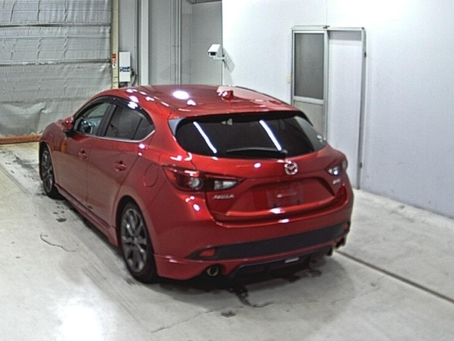 MAZDA AXELA 2015