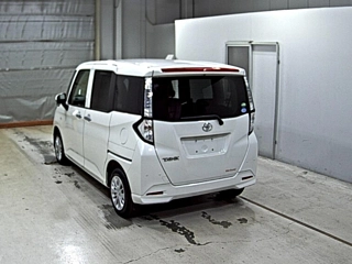 TOYOTA TANK 2020