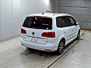 VOLKSWAGEN GOLF TOURAN 2015