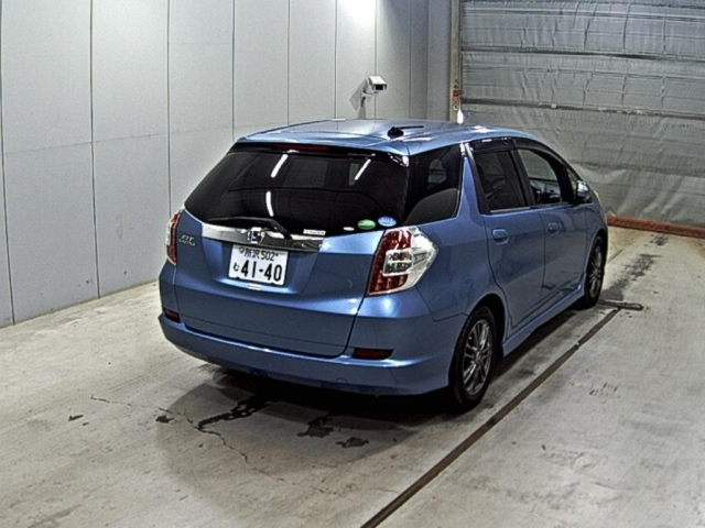 HONDA FIT SHUTTLE 2013