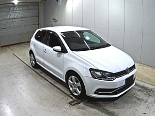 VOLKSWAGEN POLO 2014