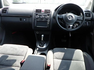 VOLKSWAGEN GOLF TOURAN 2015