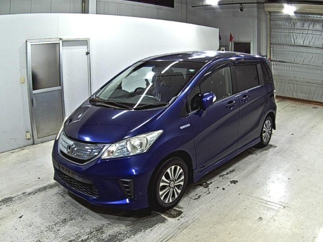 HONDA FREED 2012