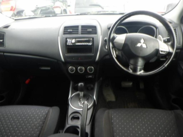 MITSUBISHI RVR 2010