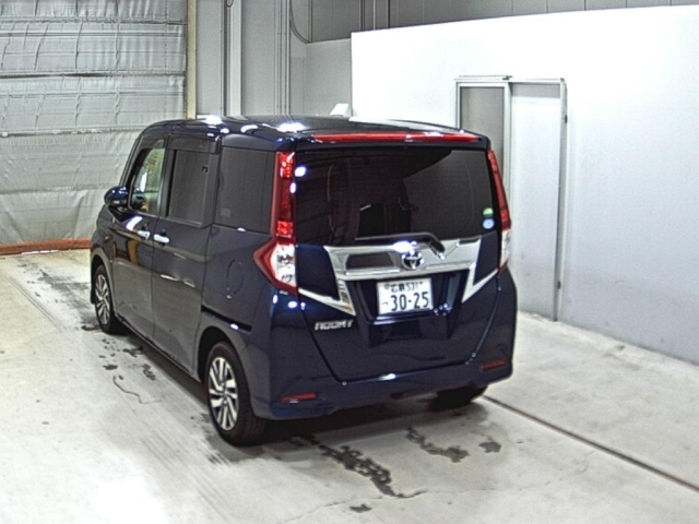 TOYOTA ROOMY 2019