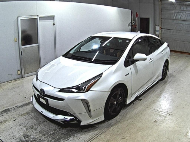 TOYOTA PRIUS 2020