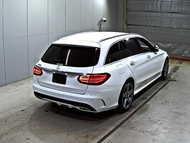 MERCEDES BENZ C CLASS WAGON 2017