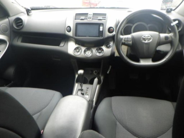 TOYOTA RAV4 2014
