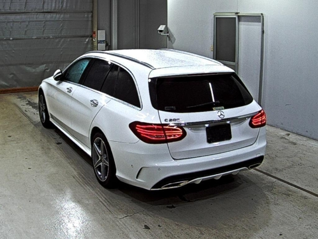 MERCEDES BENZ C CLASS WAGON 2017