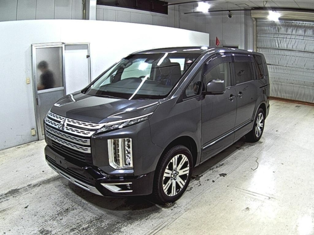 MITSUBISHI DELICA D5 2021
