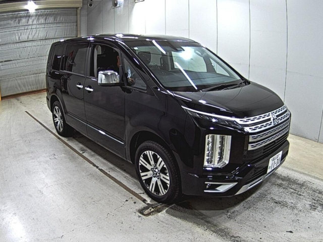 MITSUBISHI DELICA D5 2024