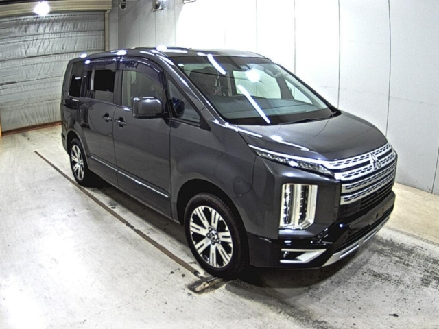 MITSUBISHI DELICA D5 2021