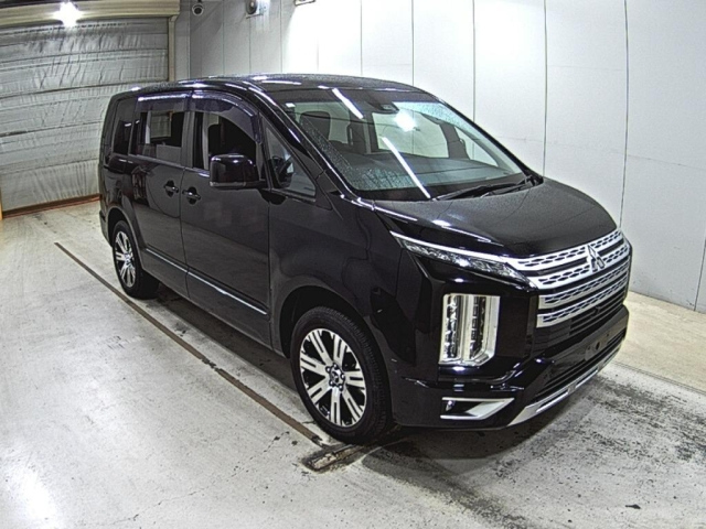 MITSUBISHI DELICA D5 2021