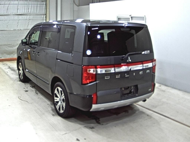 MITSUBISHI DELICA D5 2021