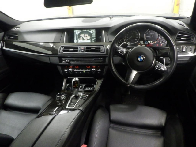 BMW 5 SERIES 2014