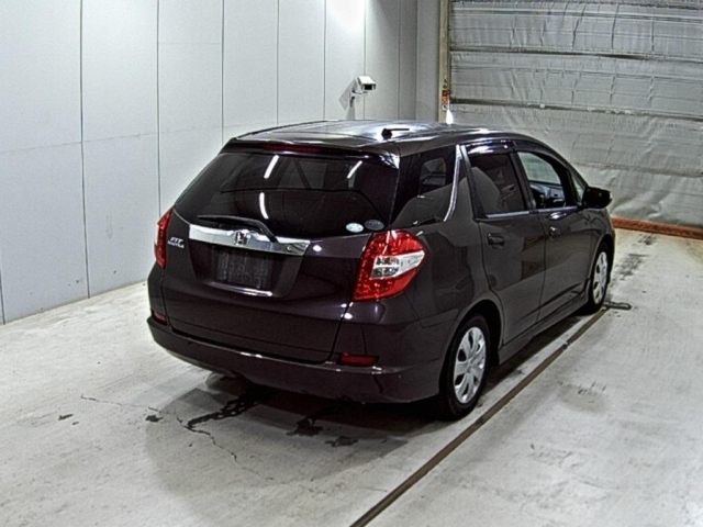 HONDA FIT SHUTTLE 2011