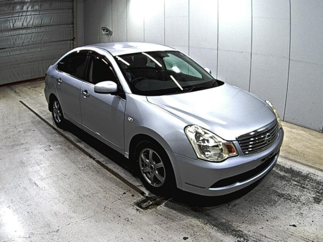 NISSAN SYLPHY 2010