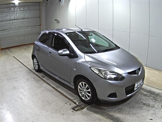MAZDA DEMIO 2009