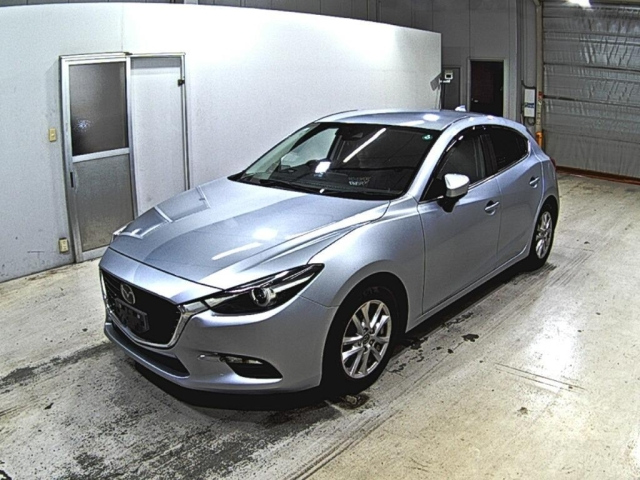 MAZDA AXELA 2016