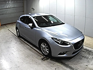 MAZDA AXELA 2016