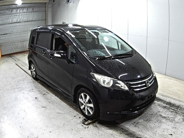 HONDA FREED 2009