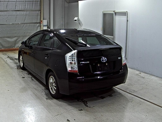 TOYOTA PRIUS 2010