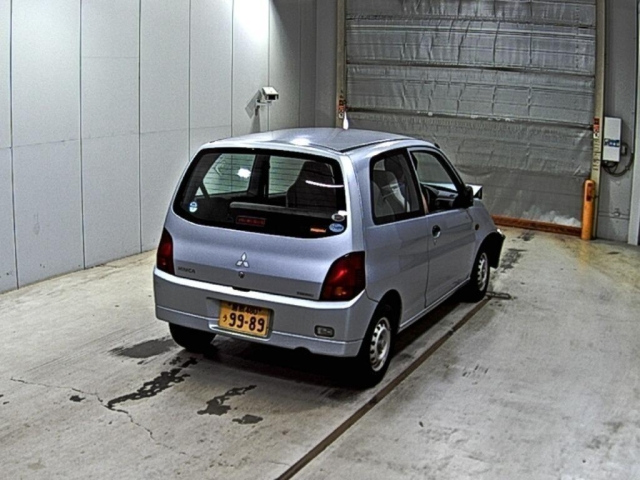 MITSUBISHI MINICA 2011