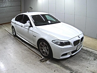 BMW 5 SERIES 2013