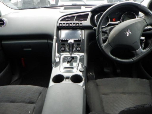 PEUGEOT 3008 2010