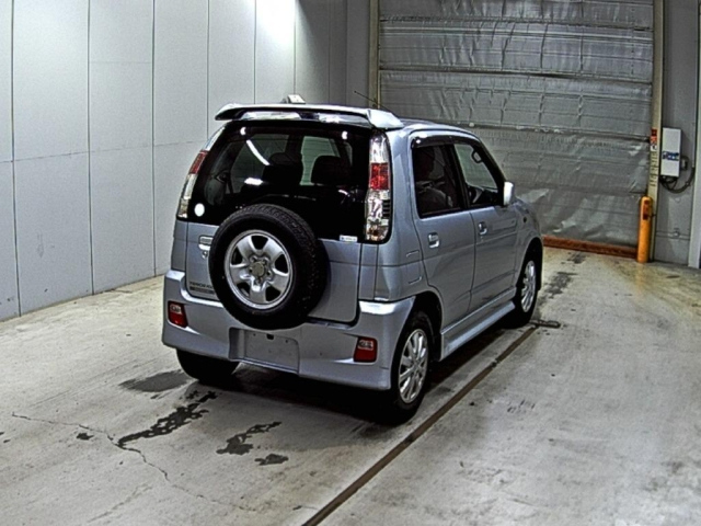 DAIHATSU TERIOS KID 2012