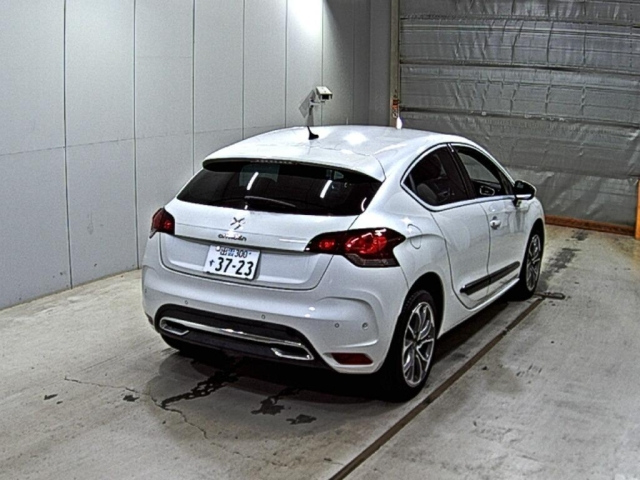 CITROEN DS4 2012