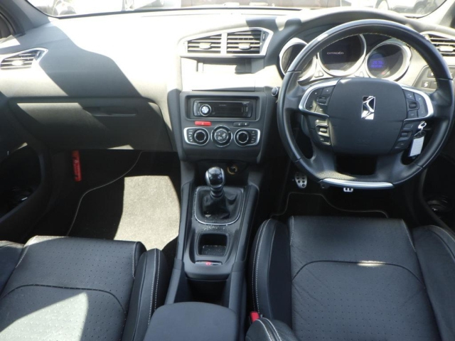 CITROEN DS4 2012