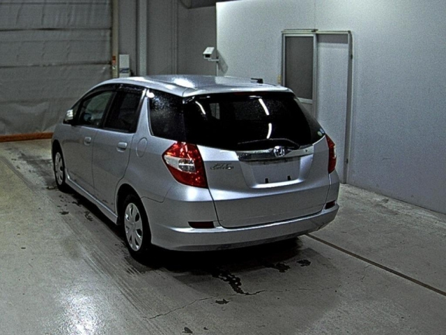 HONDA FIT SHUTTLE 2011