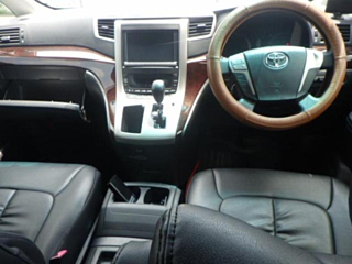 TOYOTA VELLFIRE 2012