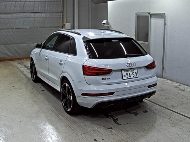 AUDI RS Q3 2016