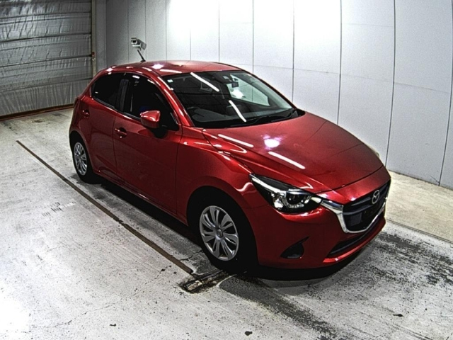 MAZDA DEMIO 2016