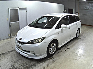 TOYOTA WISH 2011
